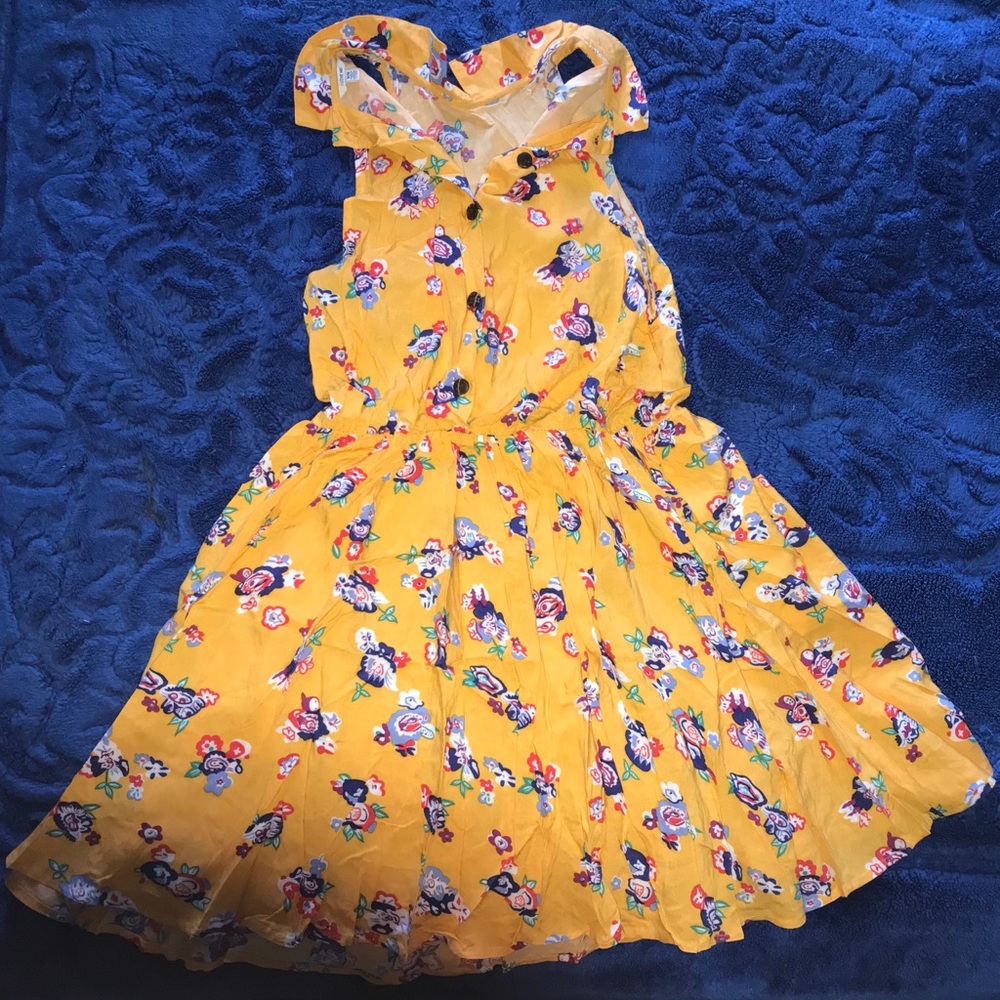 F21 Sleeveless Floral Skater Dress